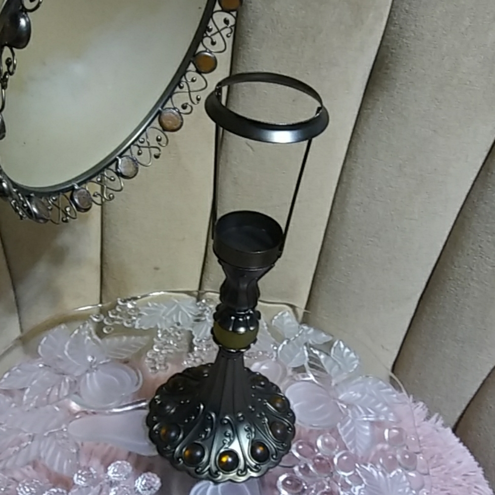 Gothic Glass vintage metal tea light lamp - Picture 3 of 8